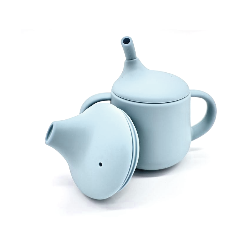 Bicchiere con beccuccio neonato